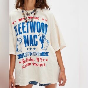 NWT Daydreamer Fleetwood Mac Graphic T-Shirt